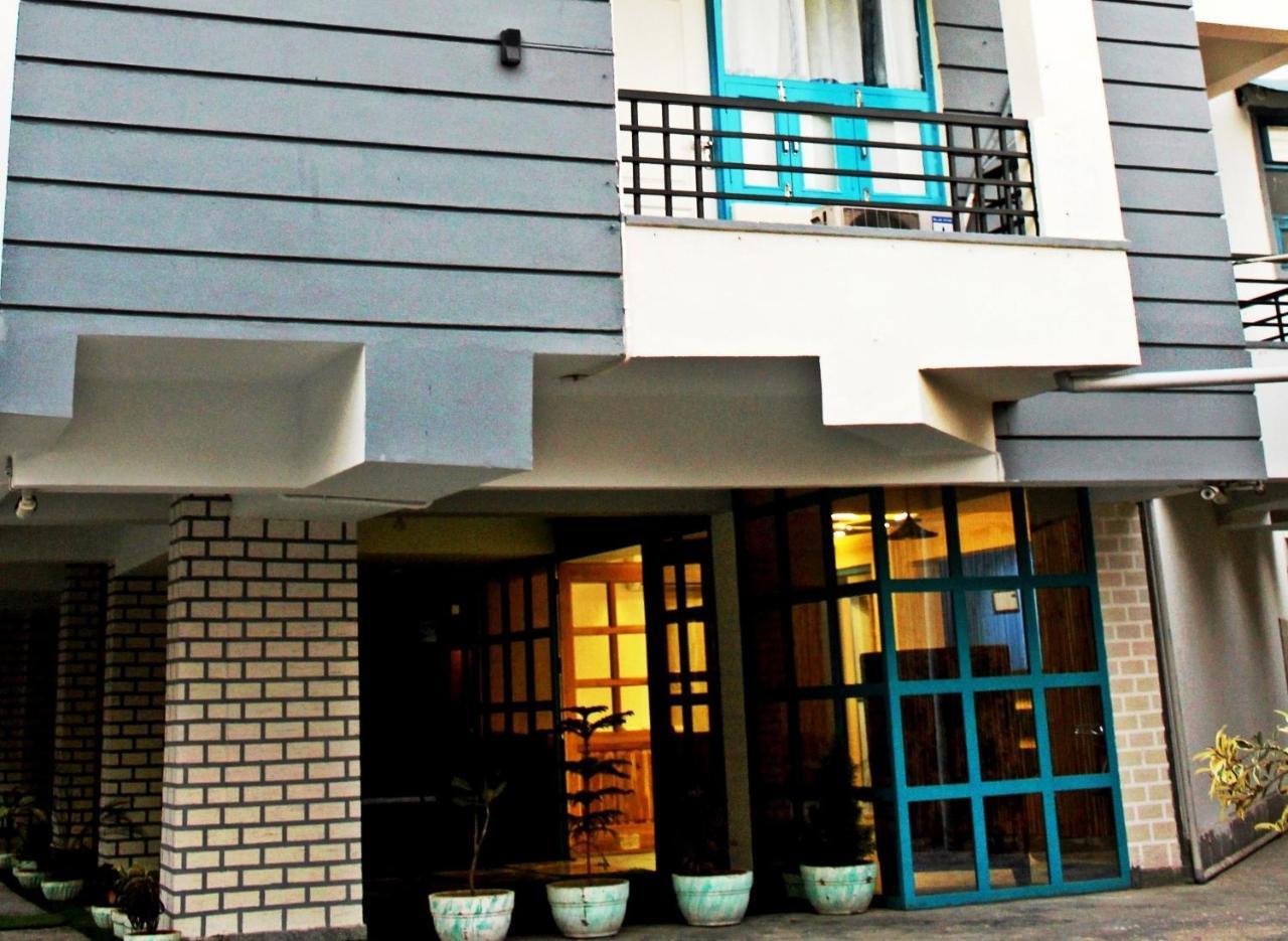 Hotel Istana Inn - A Luxury Stay Jaipur Exteriör bild