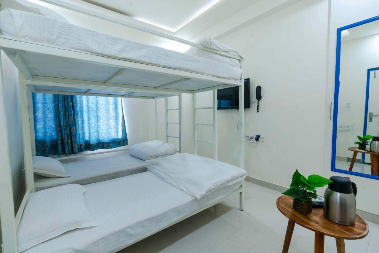Hotel Istana Inn - A Luxury Stay Jaipur Exteriör bild